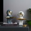 figurine-astronaute-premium